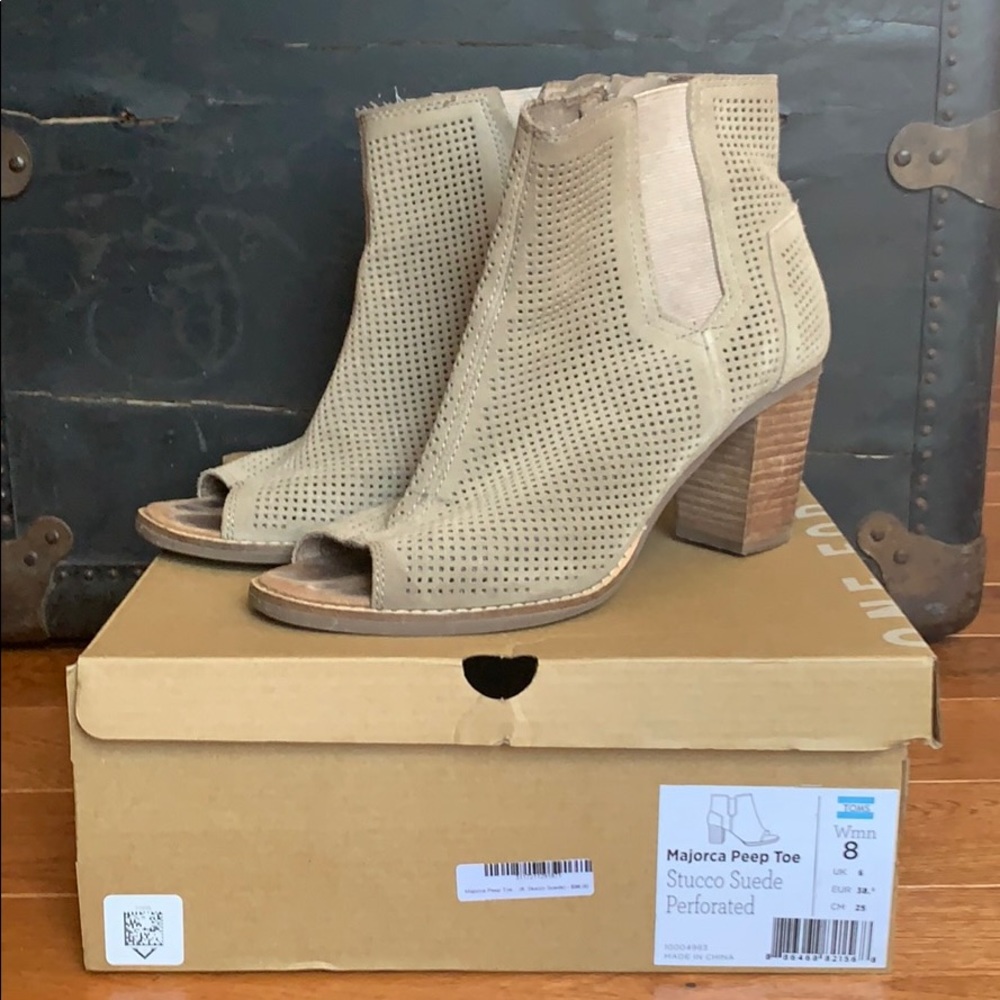 Toms Majorca Peep Toe bootie